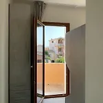 Olbios 아파트 *